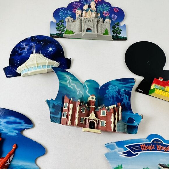 Disney Magic Kingdom Board Game Replacement Pieces 3-D 6pc ATTRACTION BUILDINGS - Picture 3 of 7